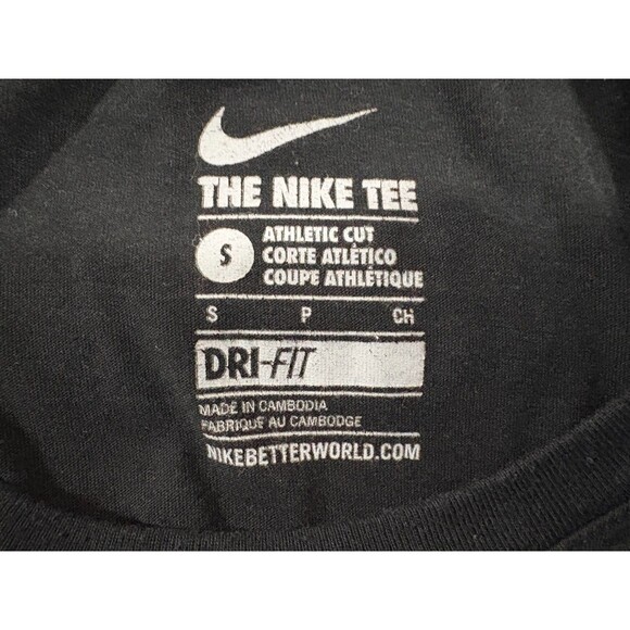 Nike Run With The Hunted Flaming Wolf M Dri-Fit T-Shirt Mens Atheltic Cut Sz S - Picture 8 of 13